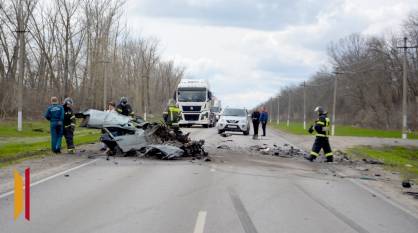 В Воронежской области такси разорвало на части после столкновения со Skoda