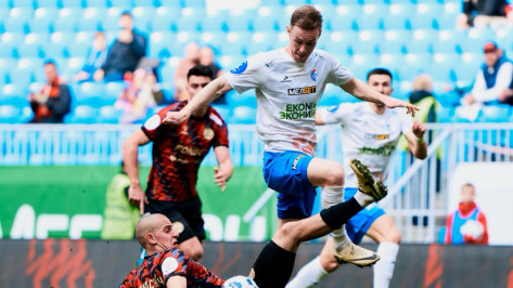 Воронежский «Факел» на выезде уступил «Акрону» со счетом 0:1