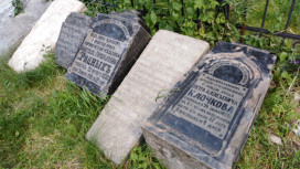 В Воронеже при строительстве дома нашли надгробный памятник конца XIX века