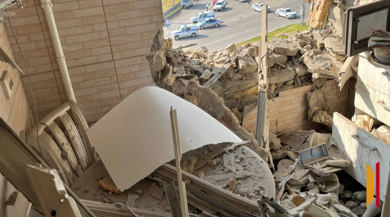 «Проснулся и увидел, что ноги посечены осколками»: очевидцы – о падении БПЛА на дом в центре Воронежа