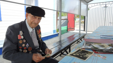 Настоящий патриот и любимый учитель. Ветерану из Воронежской области исполнилось 100 лет