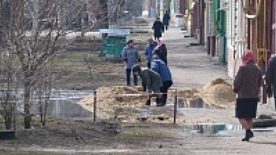 В Борисоглебске из-за аварии на коллекторе затопило больше десяти домов