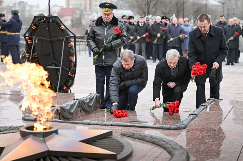 Возложение