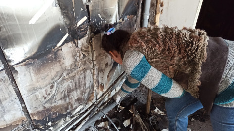 Жительница Новой Усмани попросила помощи после пожара