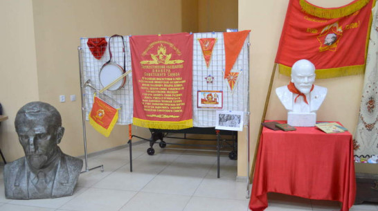 Выставка «Мы родом из СССР» открылась в терновском селе Народное