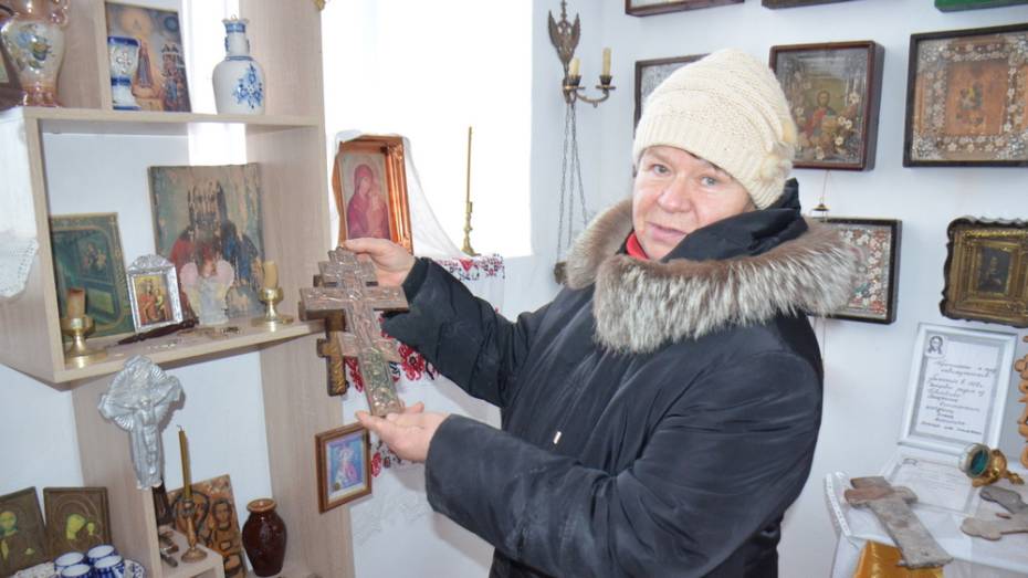 В храме верхнемамонского села Осетровка открыли музей