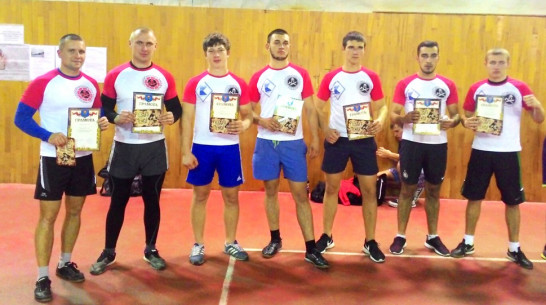 Семилукские «богатыри» стали призерами кулачного боя в Белгороде