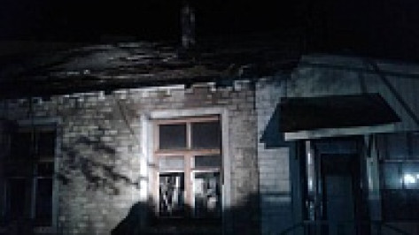 В Воронеже на Димитрова при пожаре в доме пострадали пожилые люди
