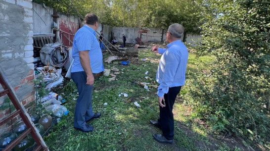Упавший БПЛА повредил надворные постройки в поселке Стрелица под Воронежем