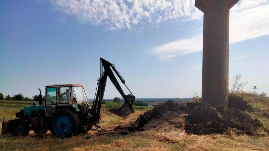 В грибановском селе Новогольское систему водоснабжения модернизируют на безбашенную