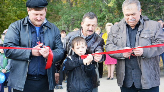 В Кантемировском районе открыли многофункциональную спортплощадку