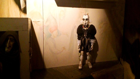 Воронежский театр «Шут» даст мастер-класс по созданию кукол для ужасов