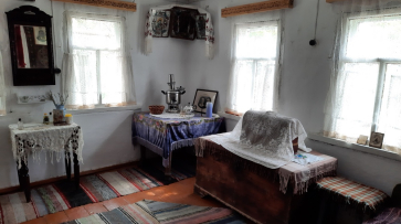 В репьевском хуторе Прилужный открыли дом-музей семьи Никитиных