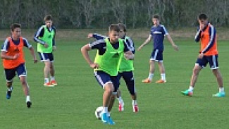 Воронежский «Факел» завершил сбор в Турции спаррингом с московским «Локомотивом-2»