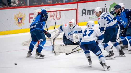 Воронежский «Буран» проиграл ХК «Динамо-Алтай» со счетом 1:3