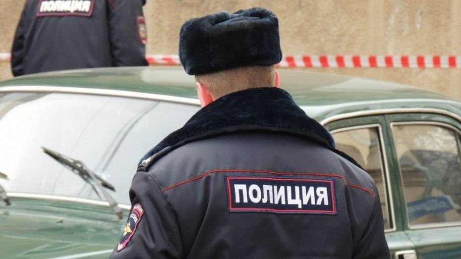 В Воронежской области полицейскому предложили взятку за освобождение торговца людьми
