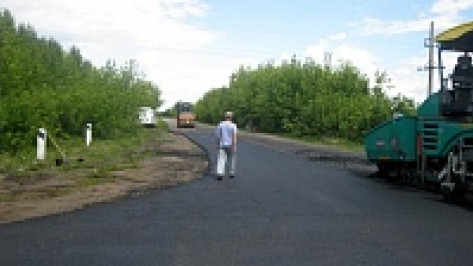 В Семилукском районе отремонтировали семь километров дороги регионального значения