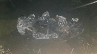 Под Воронежем «четверка» опрокинулась и загорелась: пострадали подростки