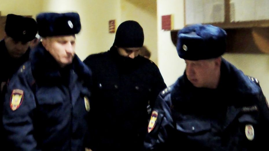 В воронежском суде началось заседание по аресту подозреваемого в убийстве Эдуарда Ельшина 