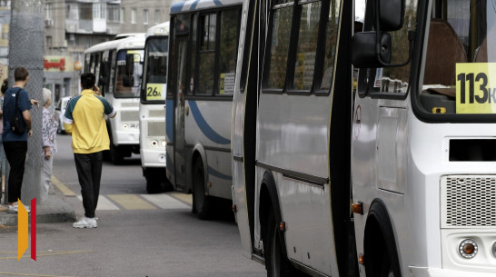 Стало известно, как воронежским многодетным семьям оформить бесплатный проезд для школьников
