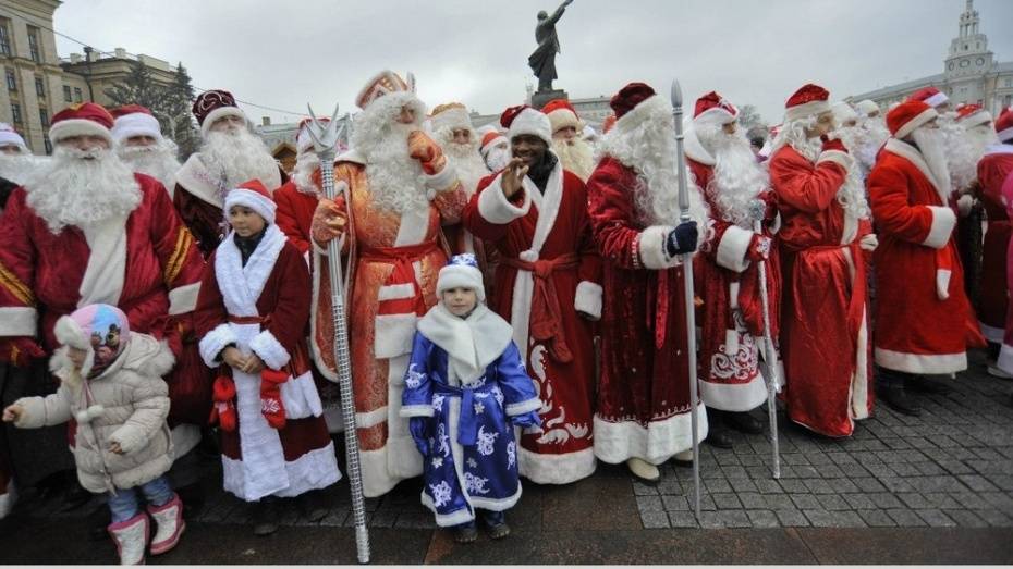 Парад Дедов Морозов пройдет в центре Воронежа 24 декабря