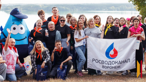 Волонтеры «РВК-Воронеж», журналисты и студенты убрали более 1 тонны мусора с побережья водохранилища