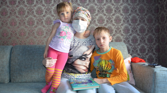 Жители Воронежской области собрали 300 тыс рублей за 3 недели для онкобольной женщины