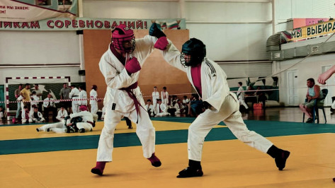 Борисоглебские спортсмены выиграли 19 золотых медалей на открытом турнире по абсолютно реальному бою