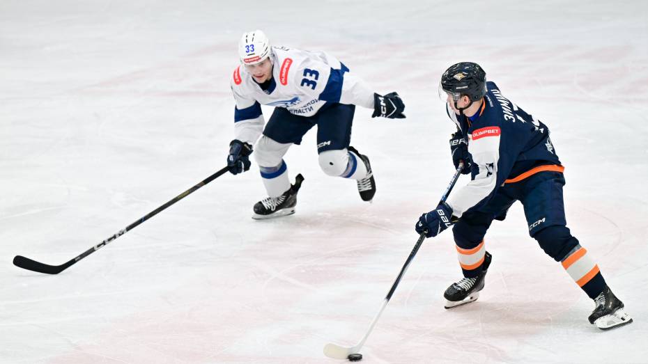 Воронежский «Буран» уступил «Магнитке» на выезде