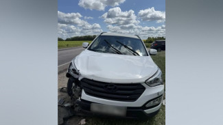 В Воронежской области Hyundai врезался в мотоцикл: пострадали 2 человека