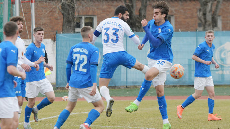 Воронежский «Факел» одержал победу над молодежной командой клуба в товарищеском матче
