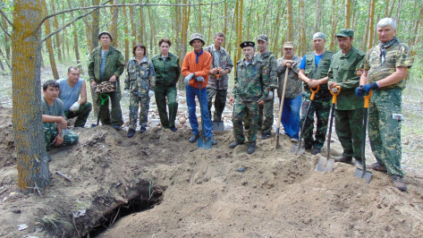 В Воронежской области поисковики нашли итальянский блиндаж с останками 74 советских солдат