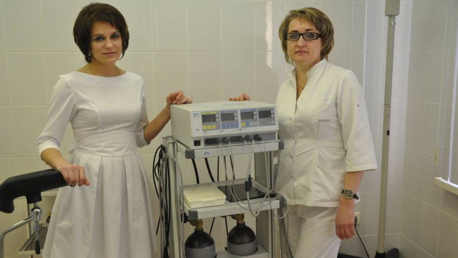 В Эртильской больнице появился новый радиоволновой аппарат