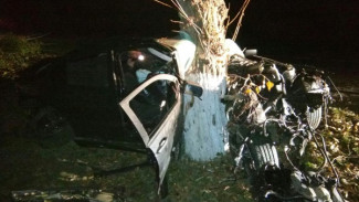 Жертвой ночного ДТП под Воронежем оказался 19-летний парень