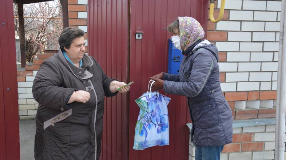 В Поворино объявили набор волонтеров для доставки продуктов и лекарств пожилым землякам