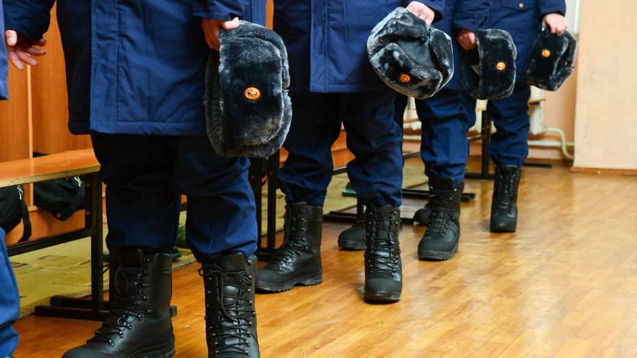 Минобороны РФ назвало фейками звонки с вызовами в военкоматы военнослужащих в запасе