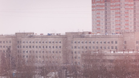 Воронежские спасатели предложили убрать стоянки рядом с высотками