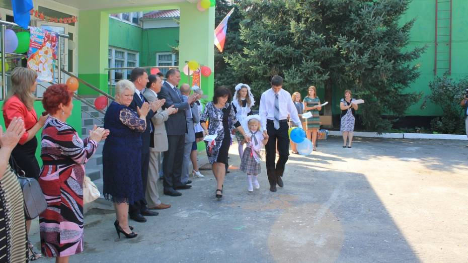 Хохольская сельская школа отметит 60-летний юбилей