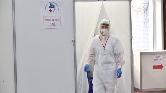 В Воронежской области выявили 1227 новых случаев ковида за сутки