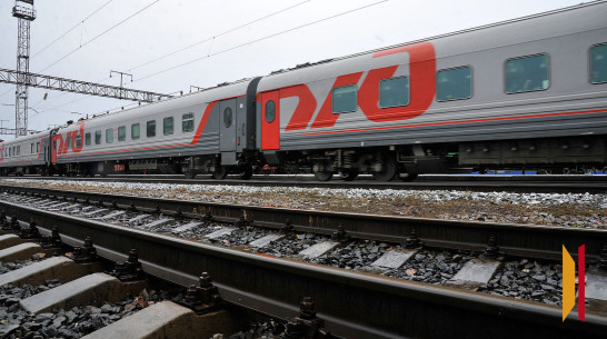 Закрыли продажи билетов на 12 поездов, следующих через Воронеж в Крым и обратно