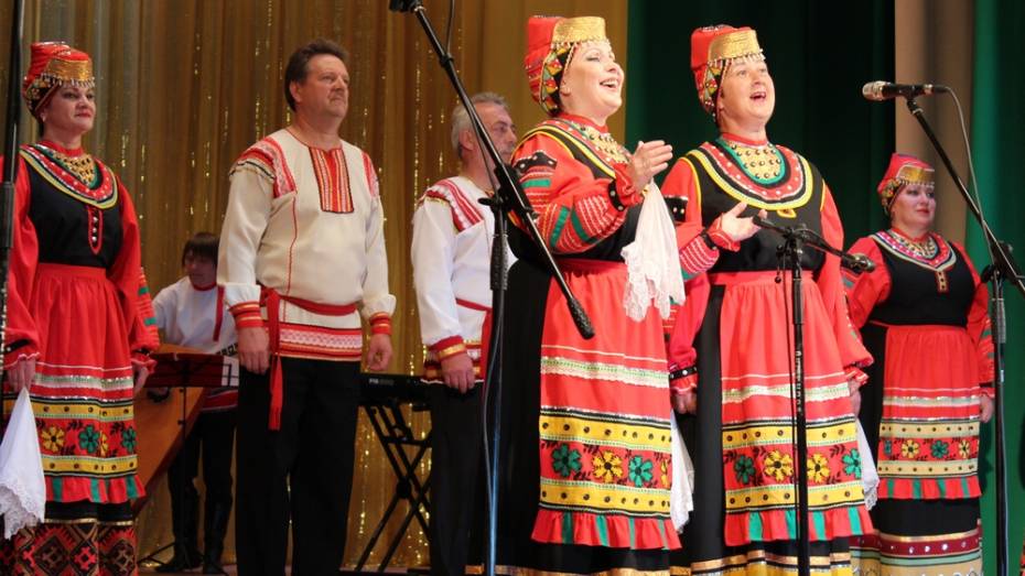 Терновцев пригласили на концерт народного хора русской песни