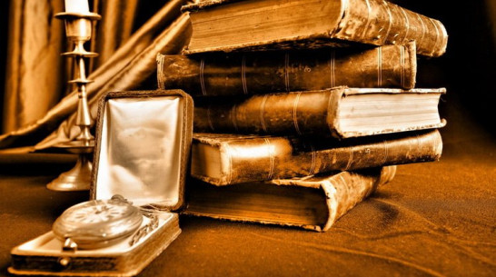 В воронежской библиотеке имени Пушкина открыта выставка книг, выпущенных 215 лет назад