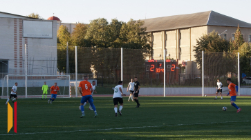 Бобровские футболисты вышли в полуфинал первенства области