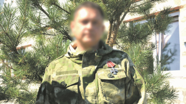 Воронежскому участнику СВО в госпитале вручили орден Мужества