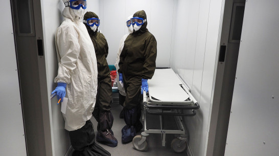 Воронежский губернатор призвал подготовиться к появлению пациентов с «омикроном»