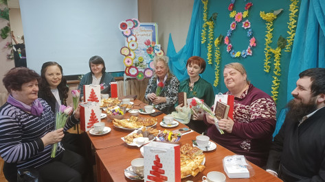 «Разговор по душам»: в Воронеже открылся клуб для жен и матерей участников СВО