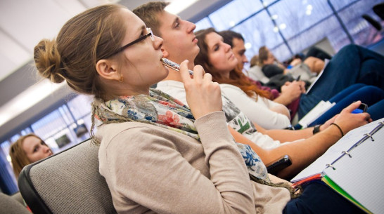 В Воронеже аналитики нашли вакансию на 1 млн рублей в месяц