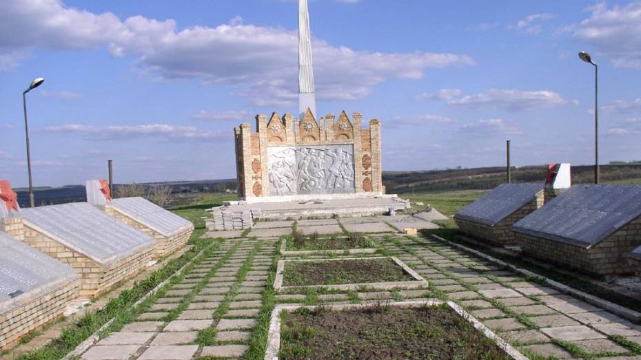 Россошанцам предложили разработать проект реконструкции мемориала «Миронова гора»
