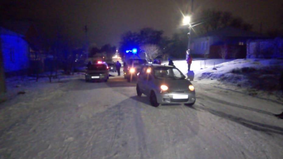 Водитель иномарки сбил 3 человек во время оформления ДТП в Воронежской области