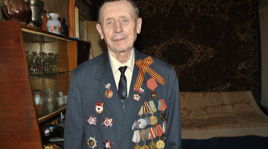 Житель Семилукского района после Парада Победы был приглашен на торжественный прием к Сталину